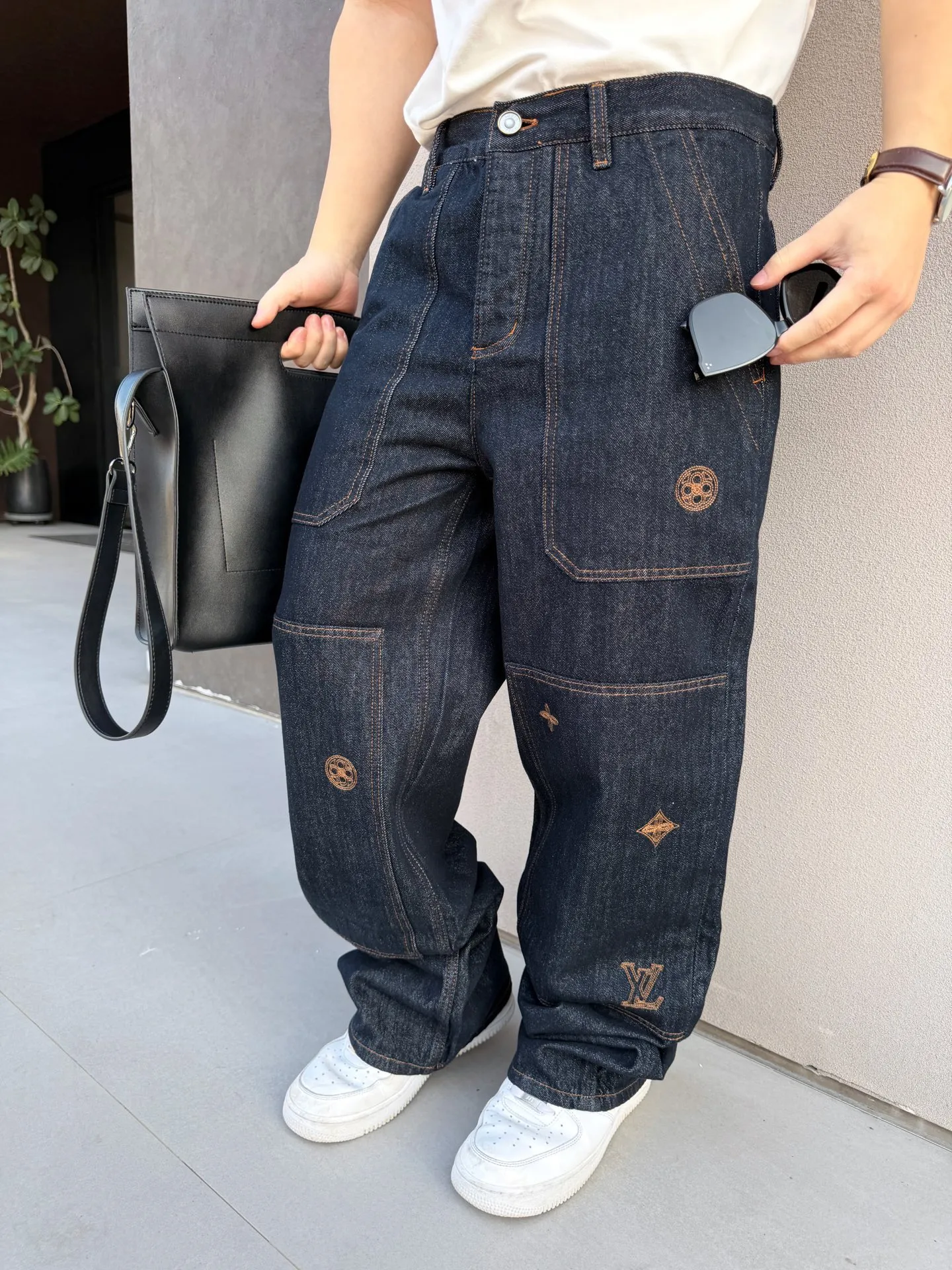 Louis Vuitton/Louis Vuitton embroidered logo jeans